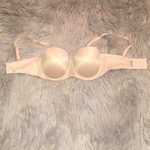 Strapless bra with removable straps